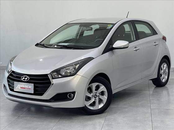 HYUNDAI HB20 1.6 COMFORT STYLE 16V FLEX 4P AUTOMÁTICO HYUNDAI HB20 1.6 COMFORT STYLE 16V FLEX 4P AUTOMÁTICO